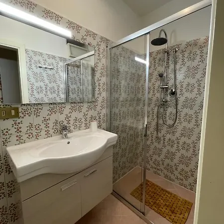 Apartment Pisolino House Lucca